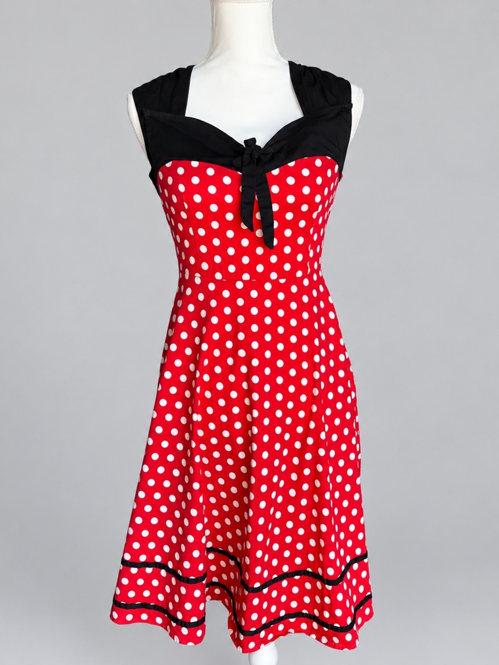 Red Polka Dot Rockabilly Pinup Dress M Retro Bow Fit & Flare